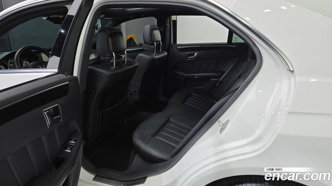 Mercedes-Benz E-Class 2014