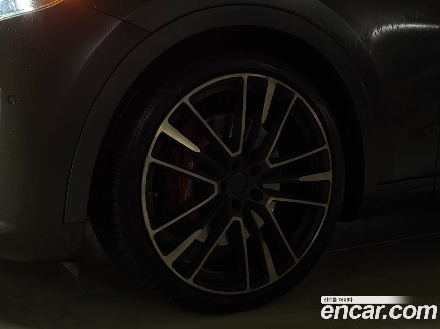 Maserati Levante 2019