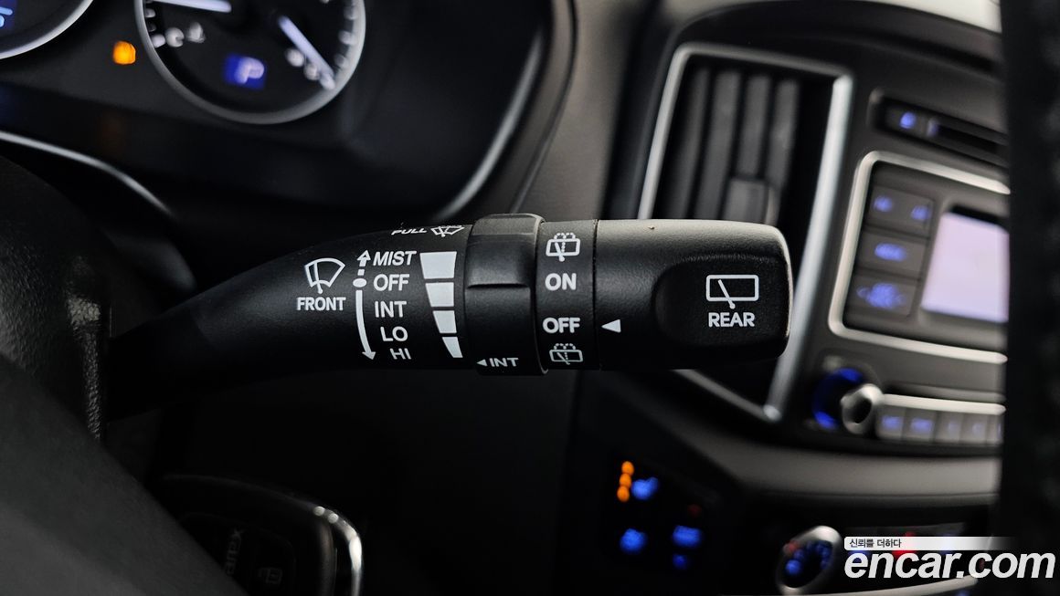 Hyundai Starex 2019