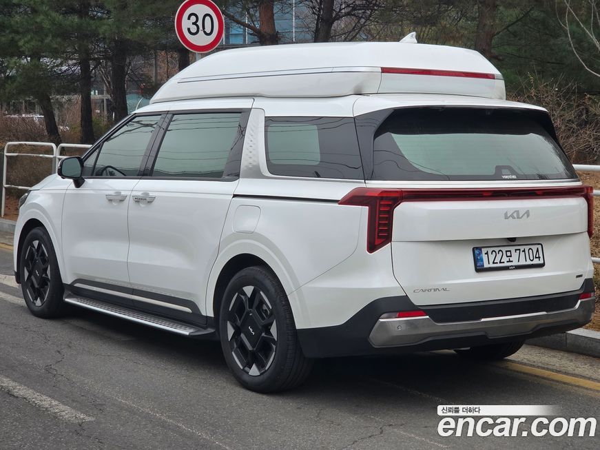 Kia Canival 2024