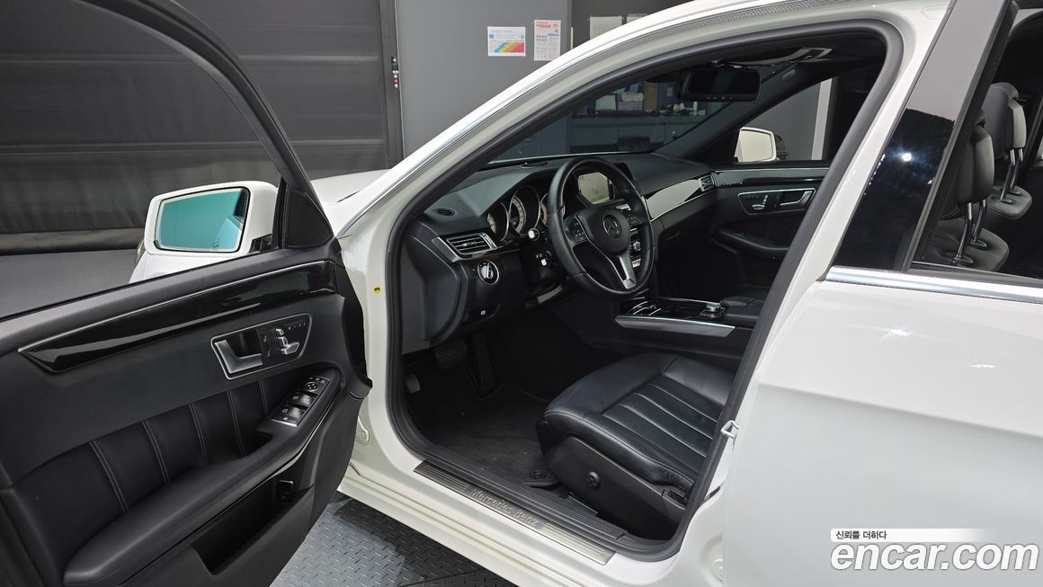 Mercedes-Benz E-Class 2014
