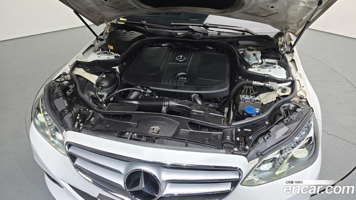 Mercedes-Benz E-Class 2014