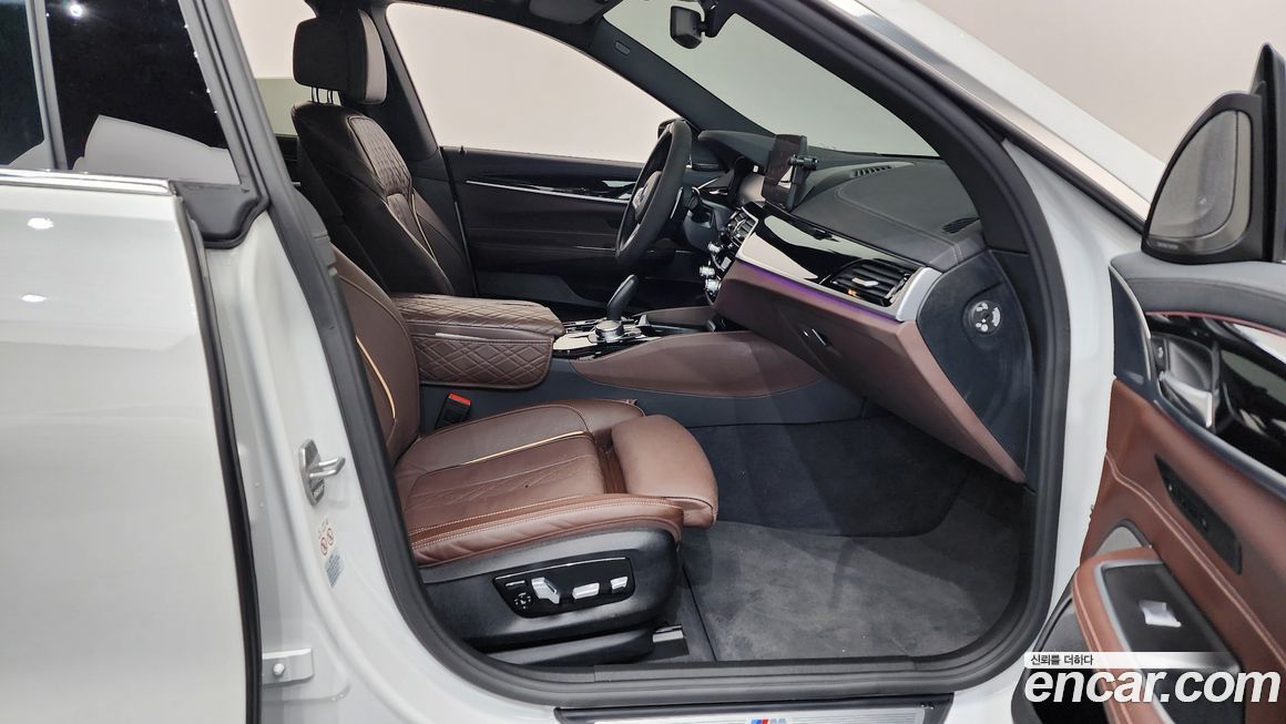 BMW Gran Turismo 2024