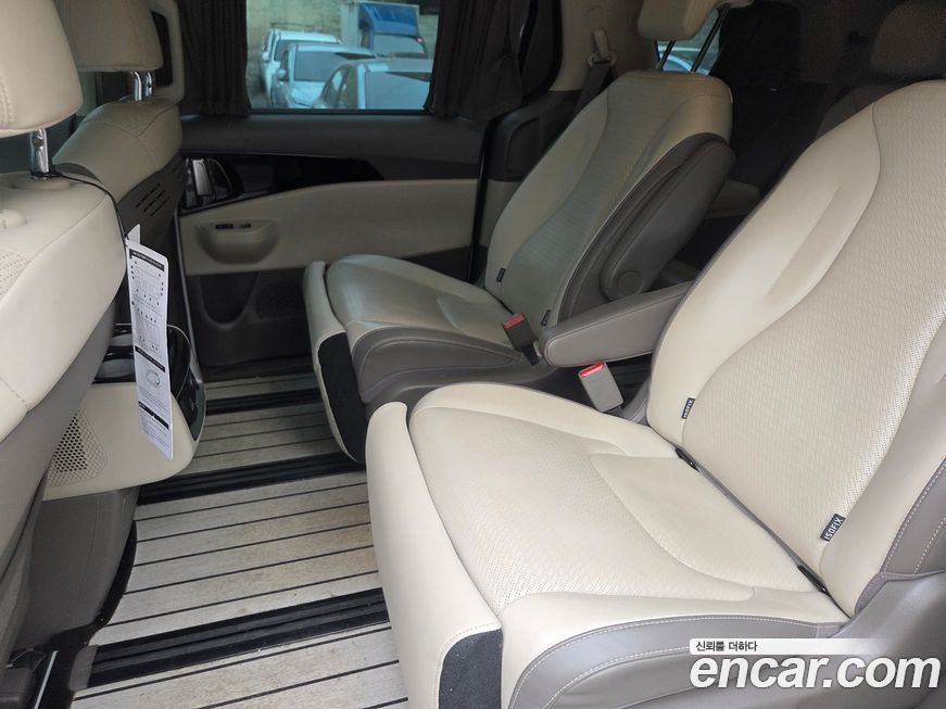 Kia Canival 2024