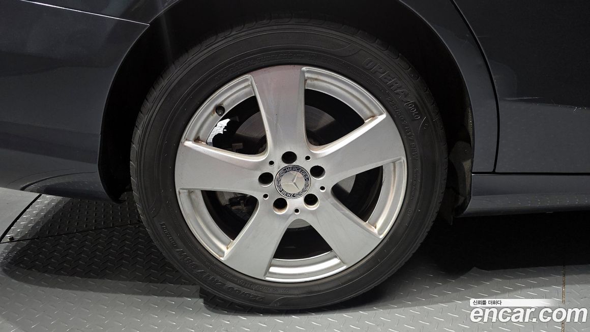 Mercedes-Benz C-Class 2016