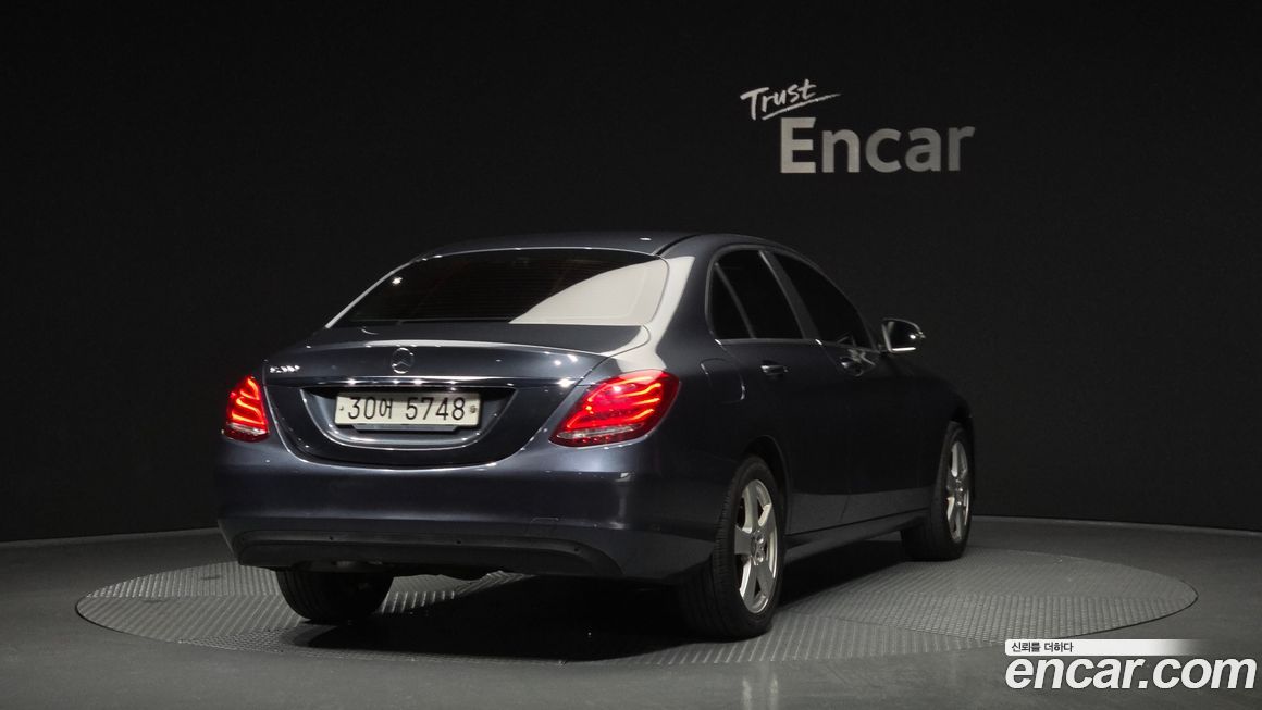 Mercedes-Benz C-Class 2016