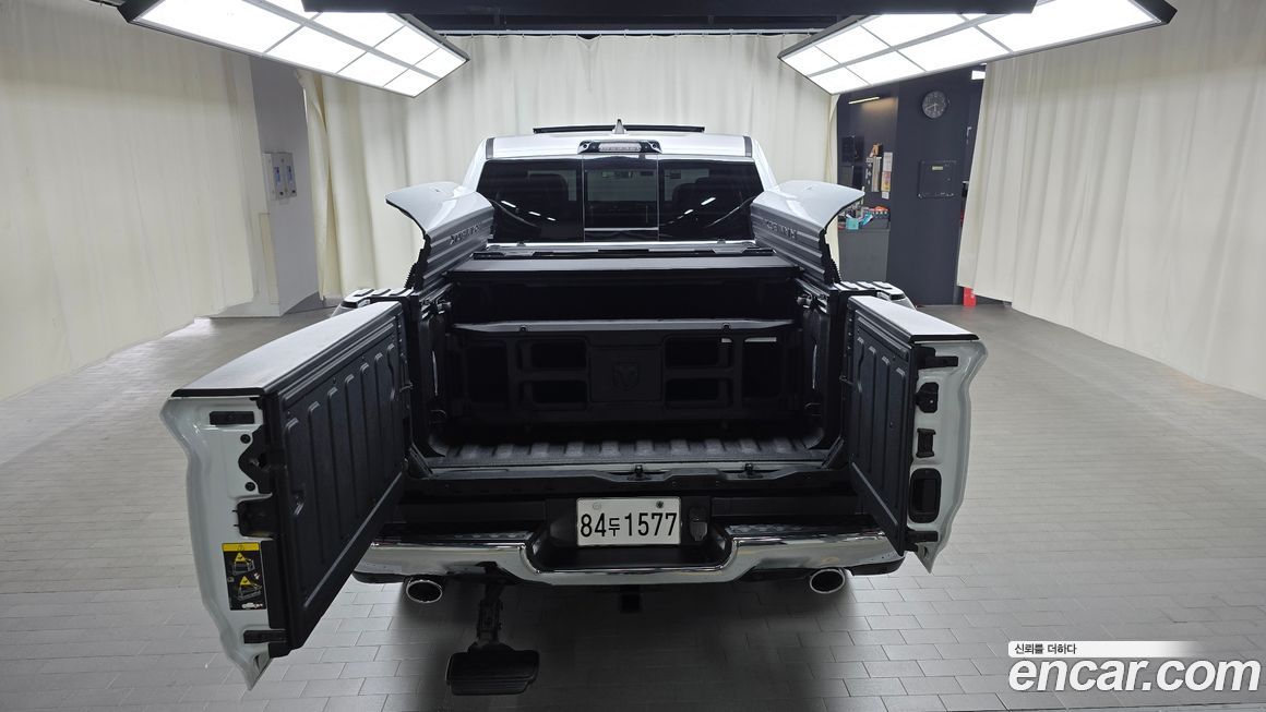 Dodge Ram Pick Up 2021