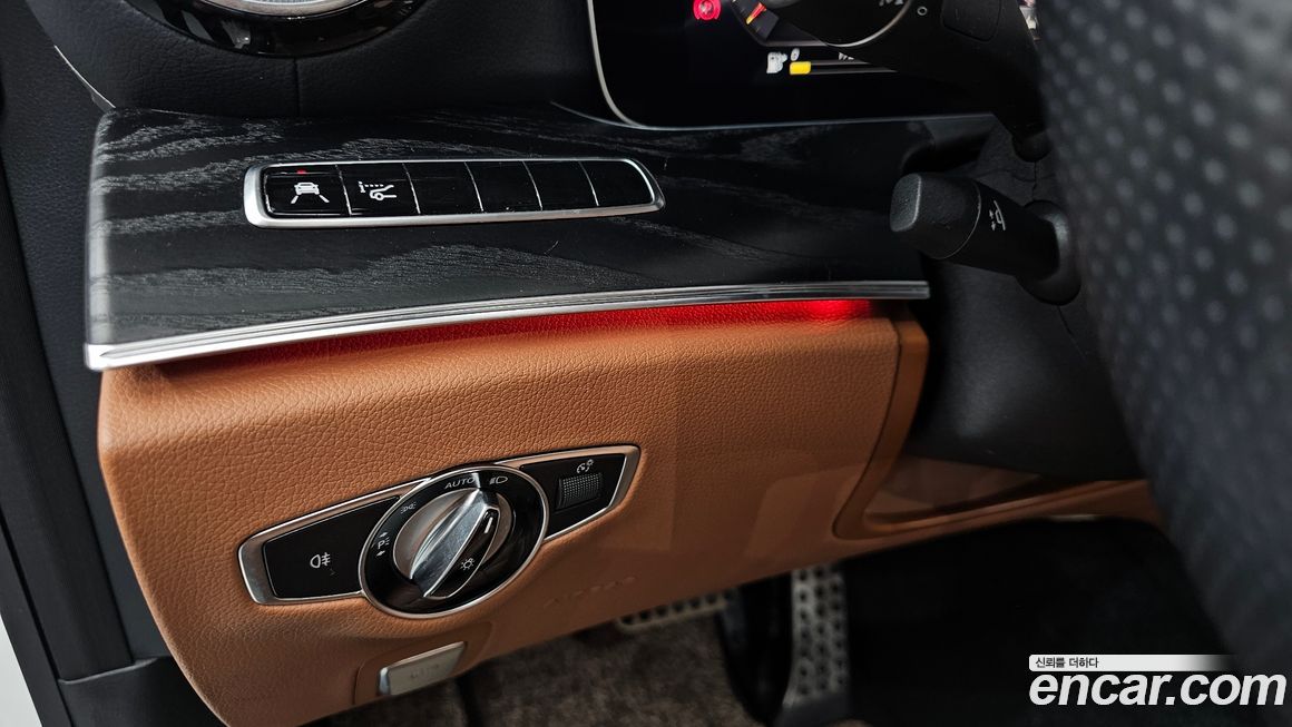 Mercedes-Benz E-Class 2020