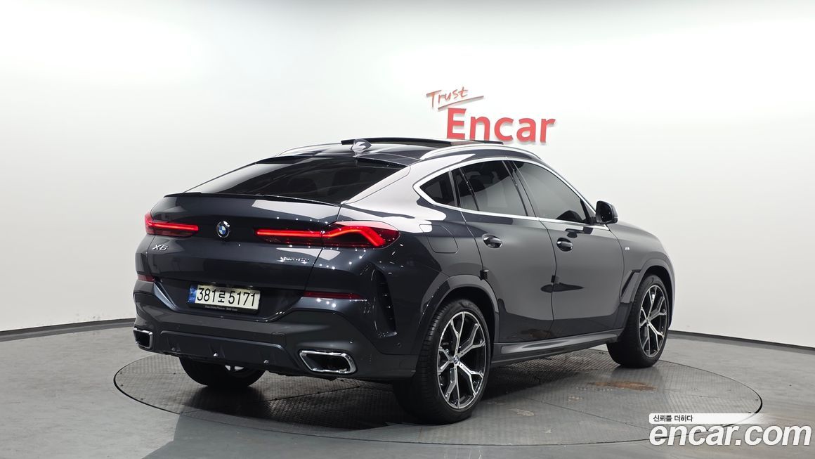 BMW X6 2022