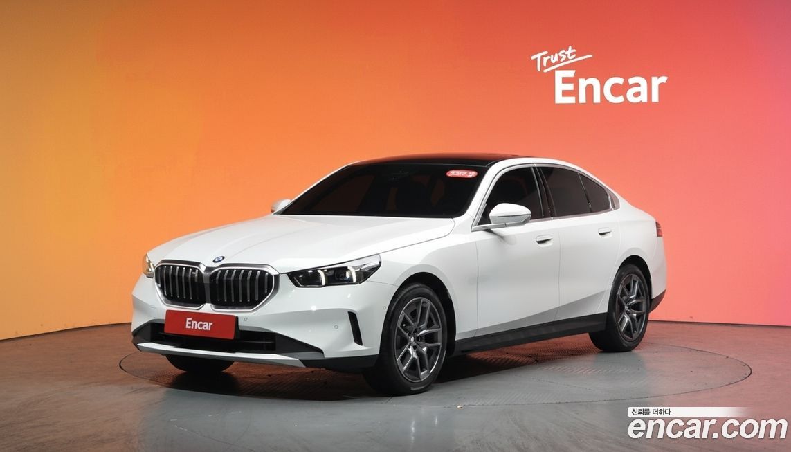 BMW 5-Series 2025