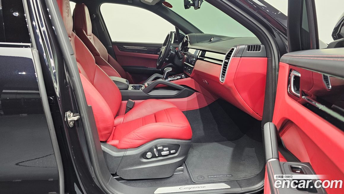 Porsche Cayenne 2020