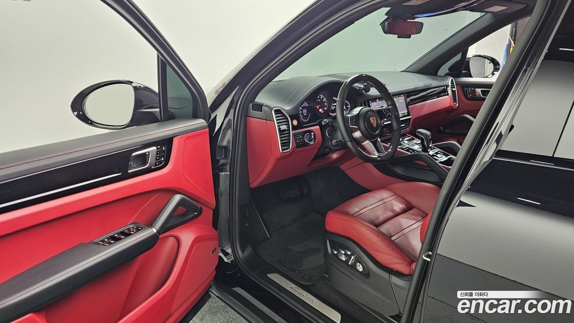 Porsche Cayenne 2020