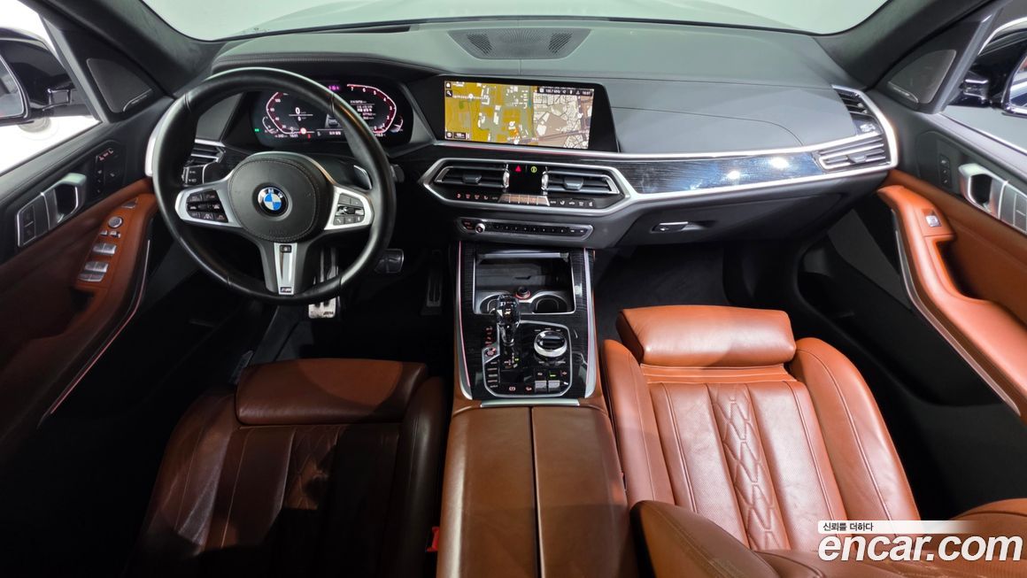 BMW X7 2021