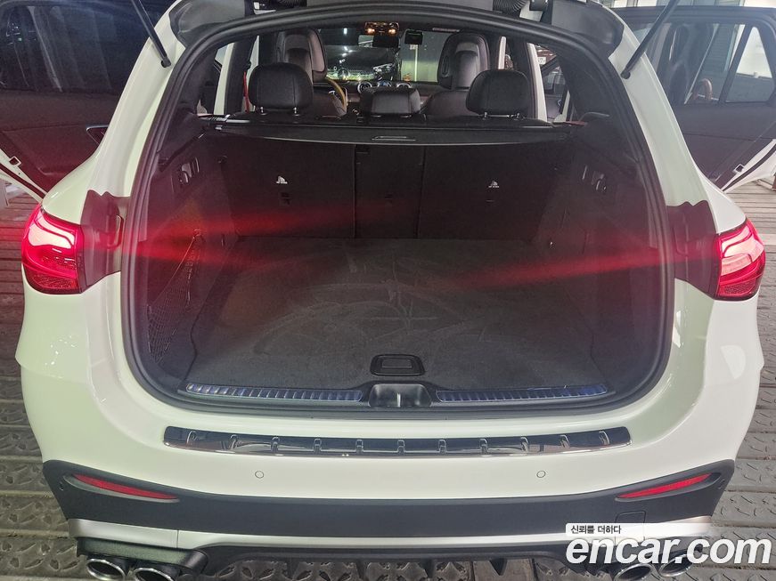 Mercedes-Benz GLC-Class 2026