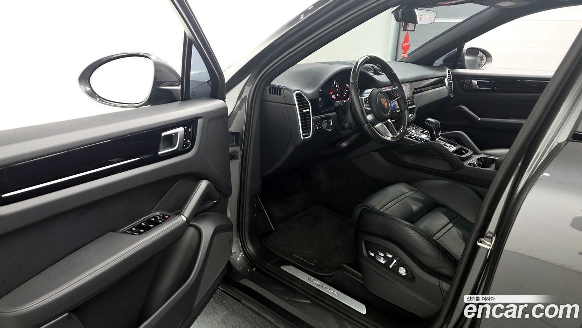 Porsche Cayenne 2020