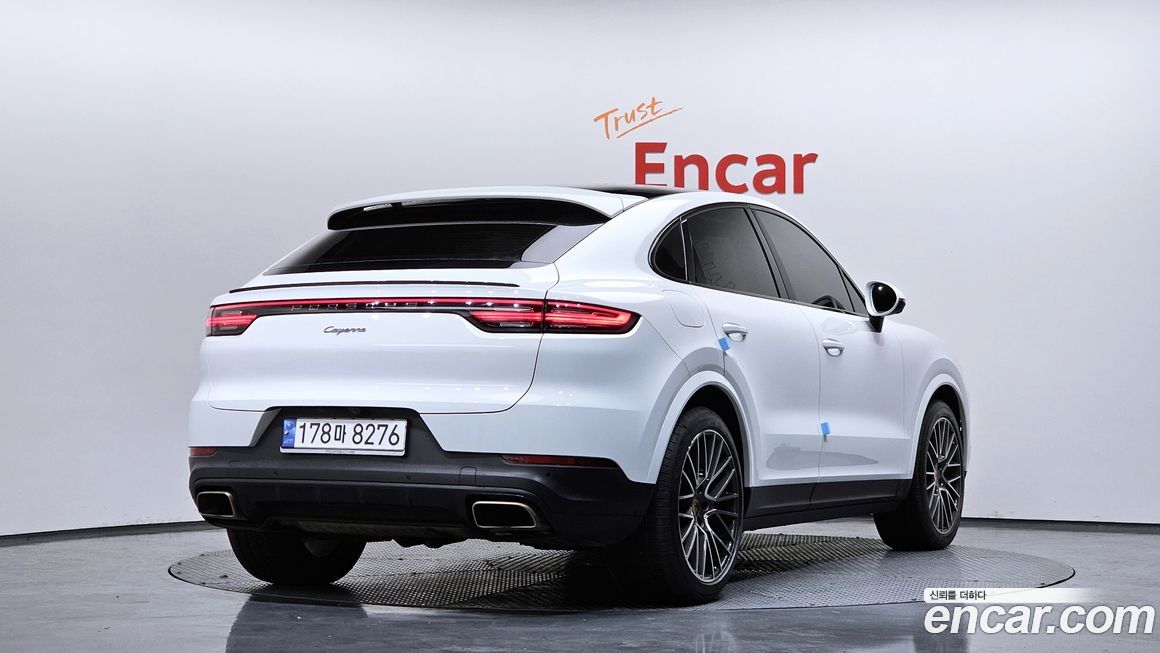 Porsche Cayenne 2021