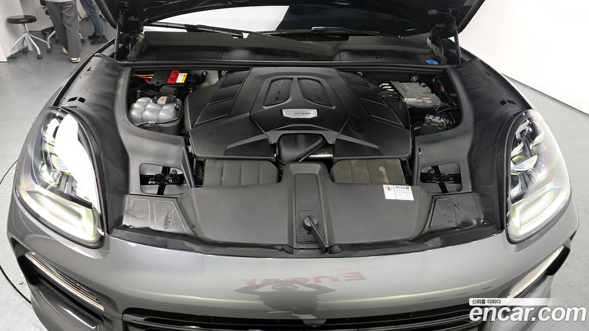 Porsche Cayenne 2020