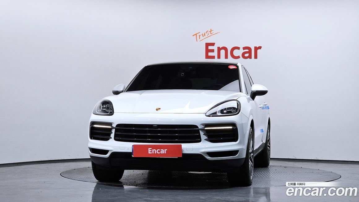 Porsche Cayenne 2021