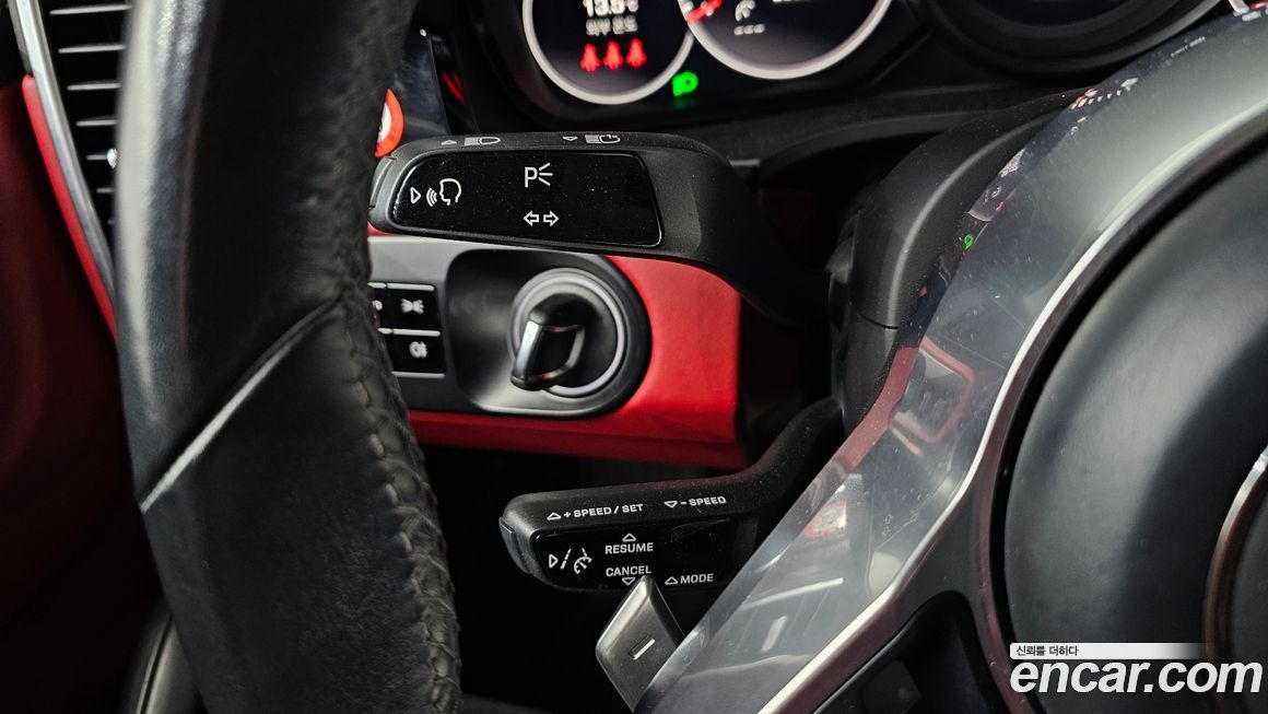 Porsche Cayenne 2021