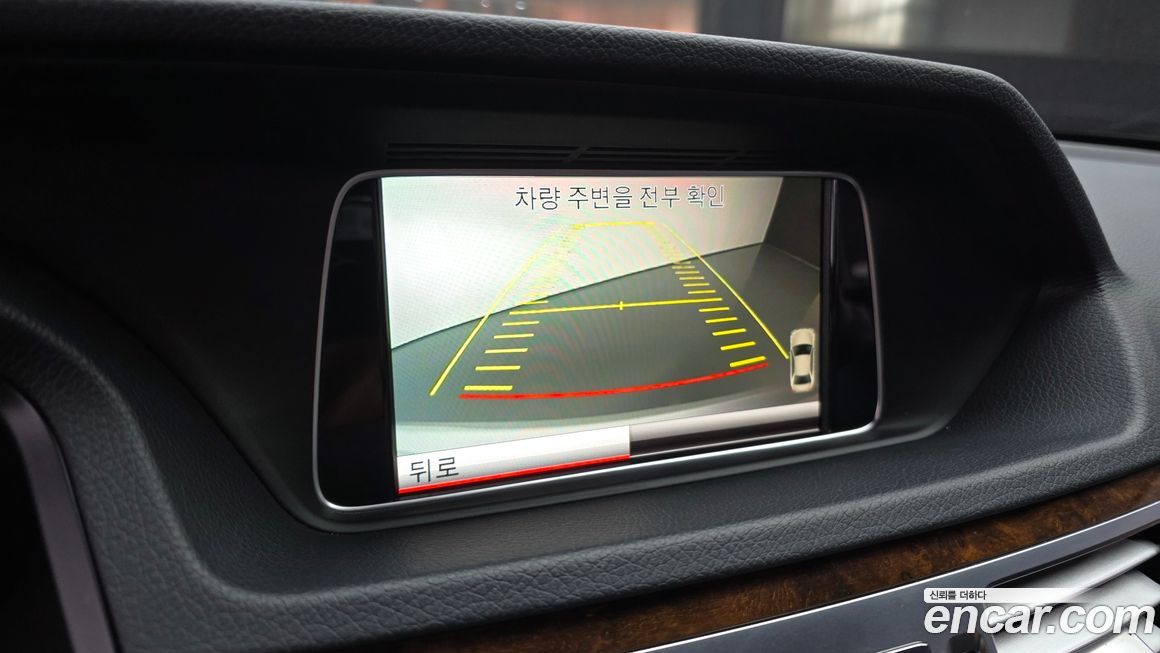 Mercedes-Benz E-Class 2014
