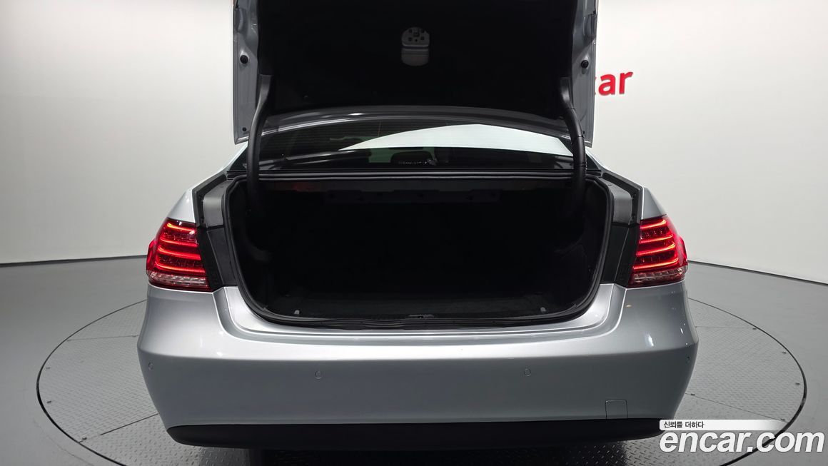 Mercedes-Benz E-Class 2014