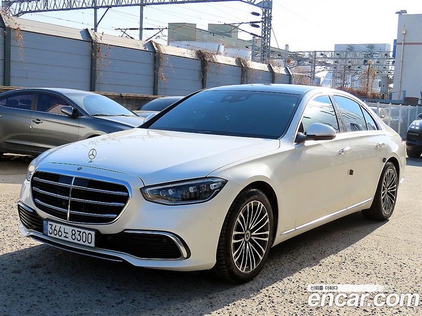 Mercedes-Benz S-Class 2022