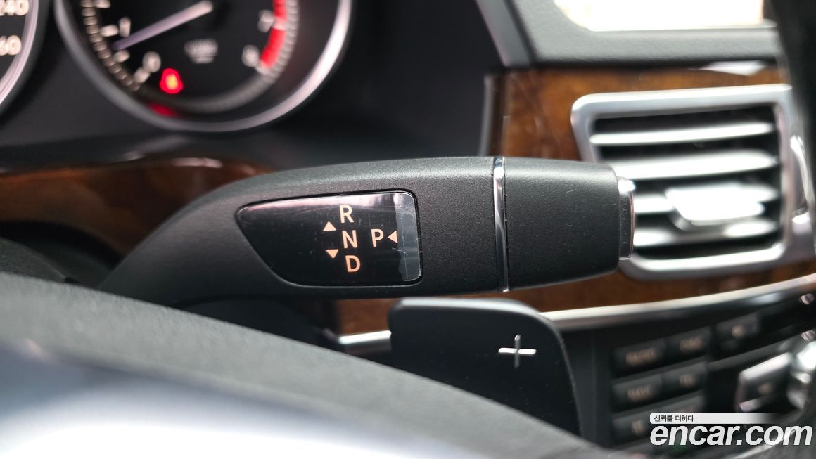 Mercedes-Benz E-Class 2014