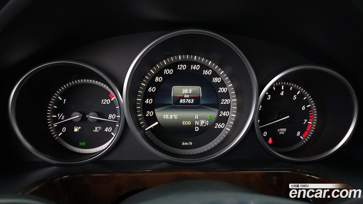 Mercedes-Benz E-Class 2014