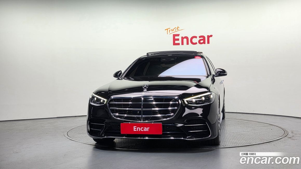 Mercedes-Benz S-Class 2021