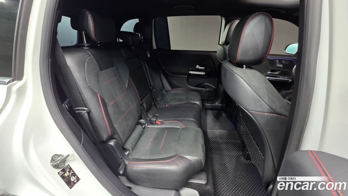 Mercedes-Benz GLB-Class 2020