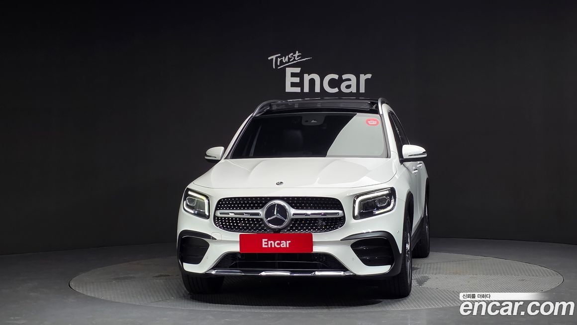 Mercedes-Benz GLB-Class 2020