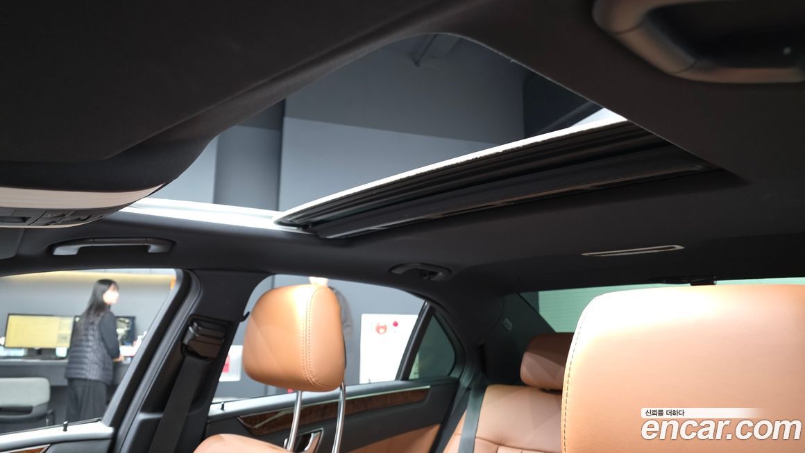Mercedes-Benz E-Class 2014