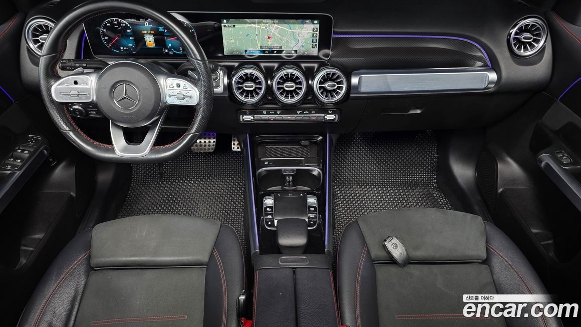 Mercedes-Benz GLB-Class 2020