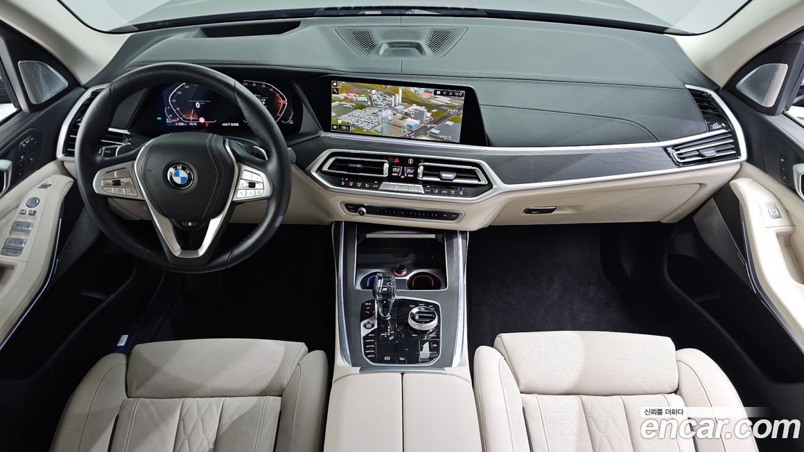 BMW X7 2021