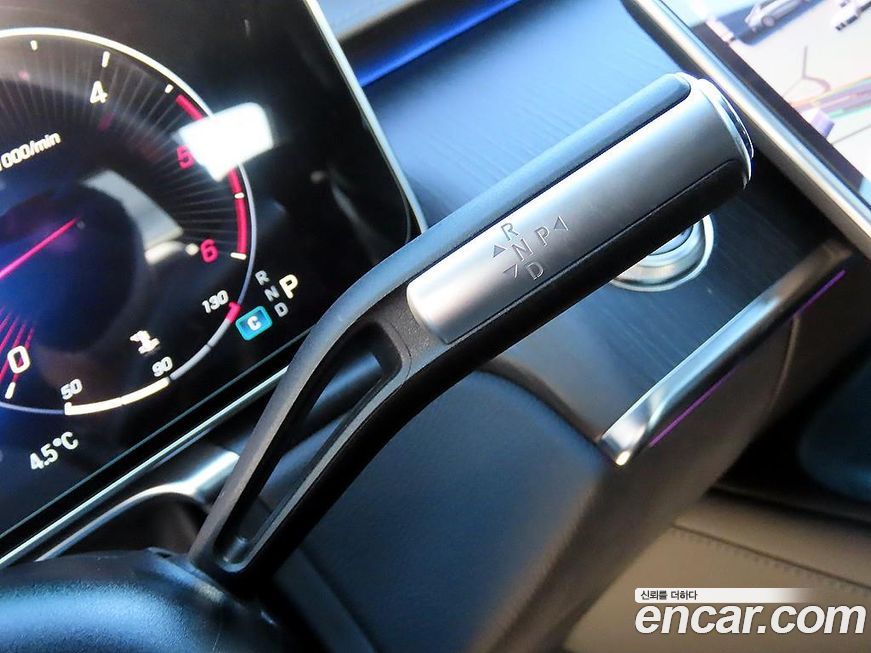 Mercedes-Benz S-Class 2022