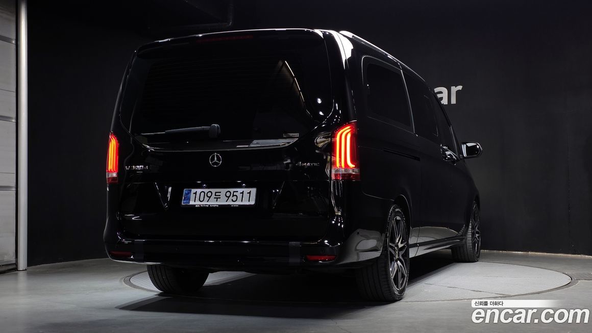 Mercedes-Benz V-Class 2023