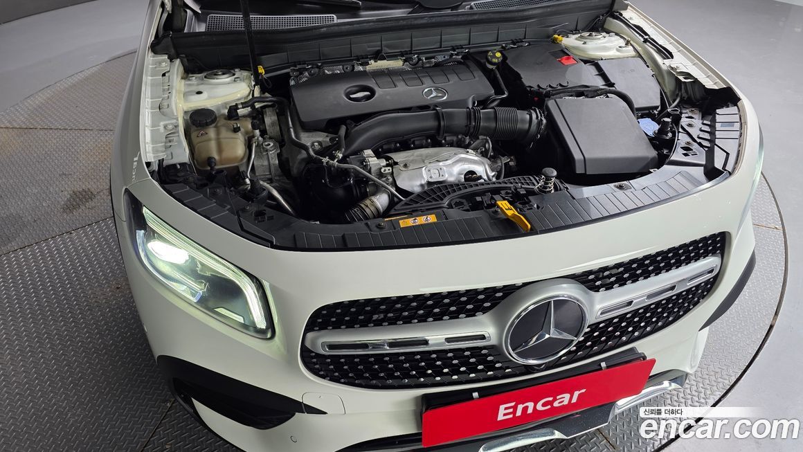 Mercedes-Benz GLB-Class 2020