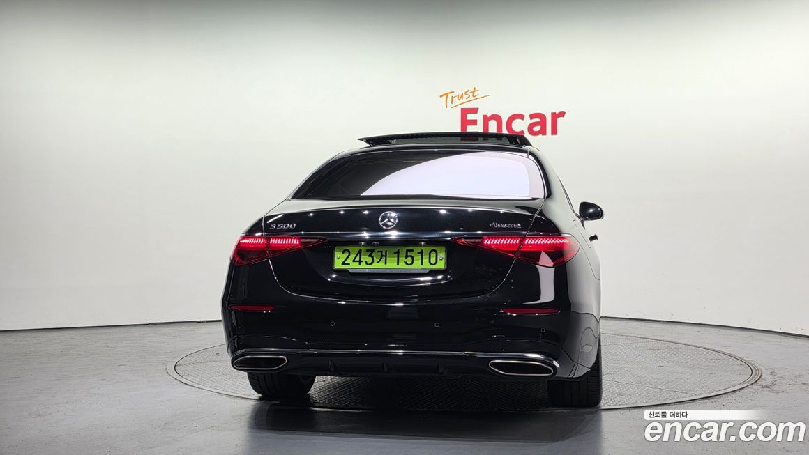 Mercedes-Benz S-Class 2021