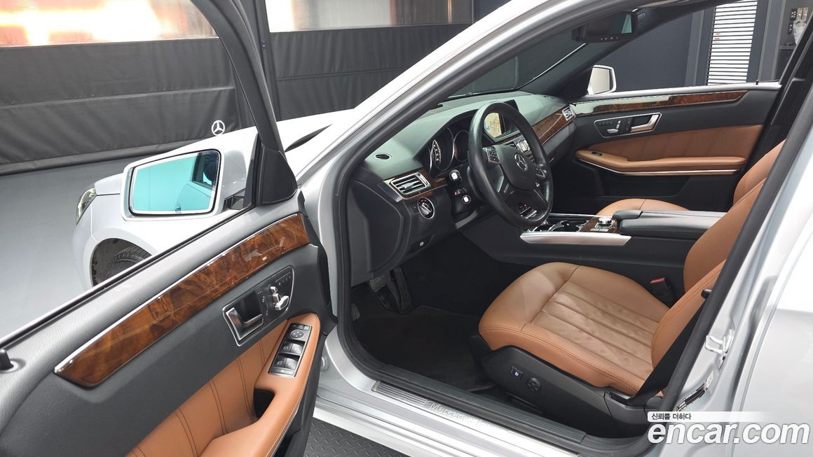 Mercedes-Benz E-Class 2014