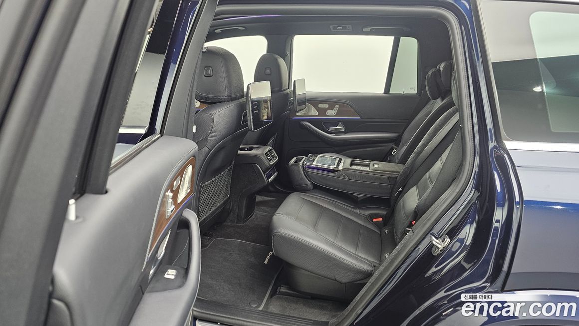 Mercedes-Benz GLS-Class 2021