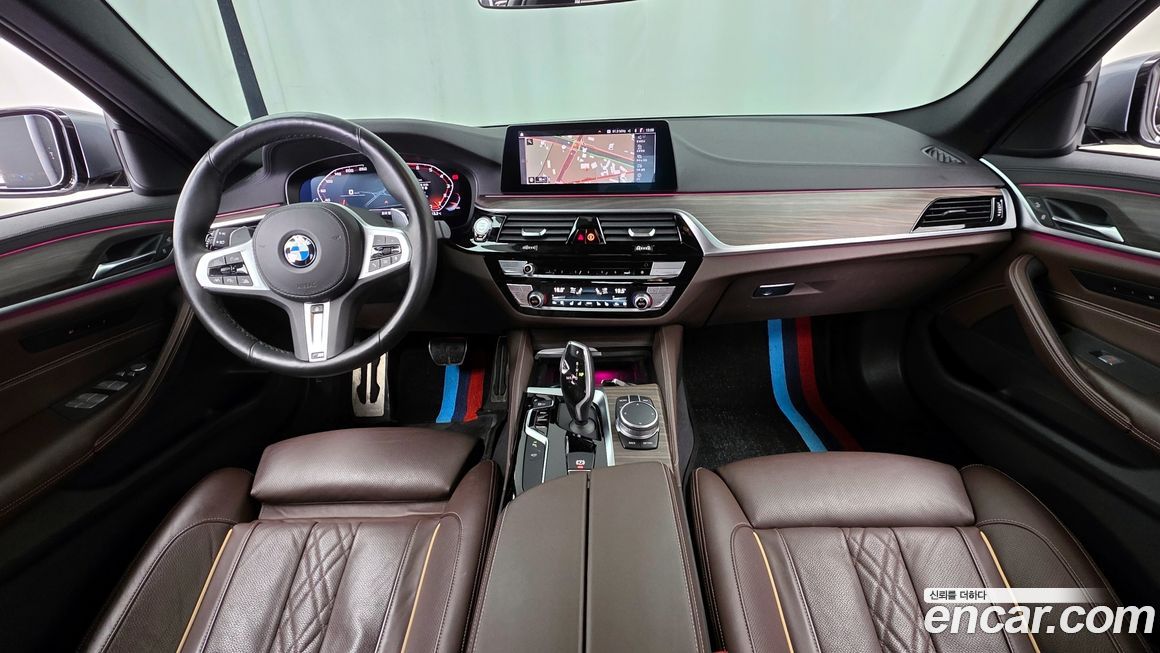 BMW 5-Series 2020