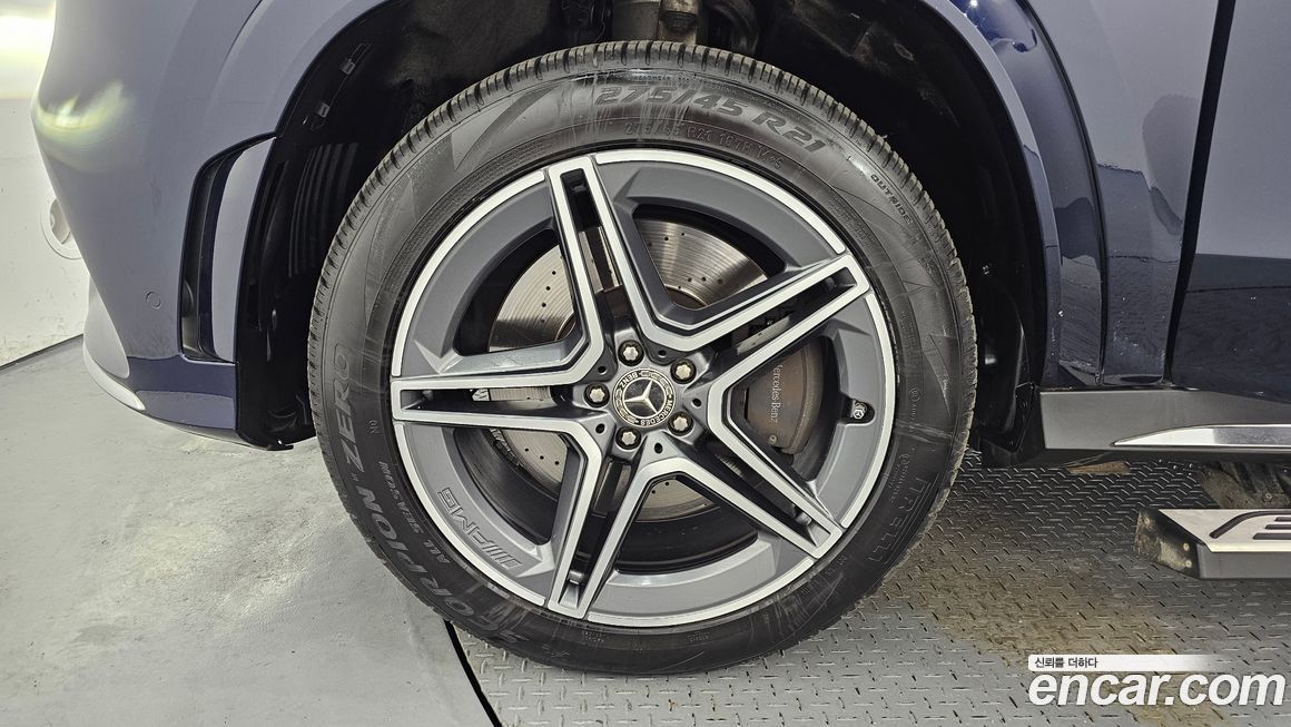 Mercedes-Benz GLS-Class 2021