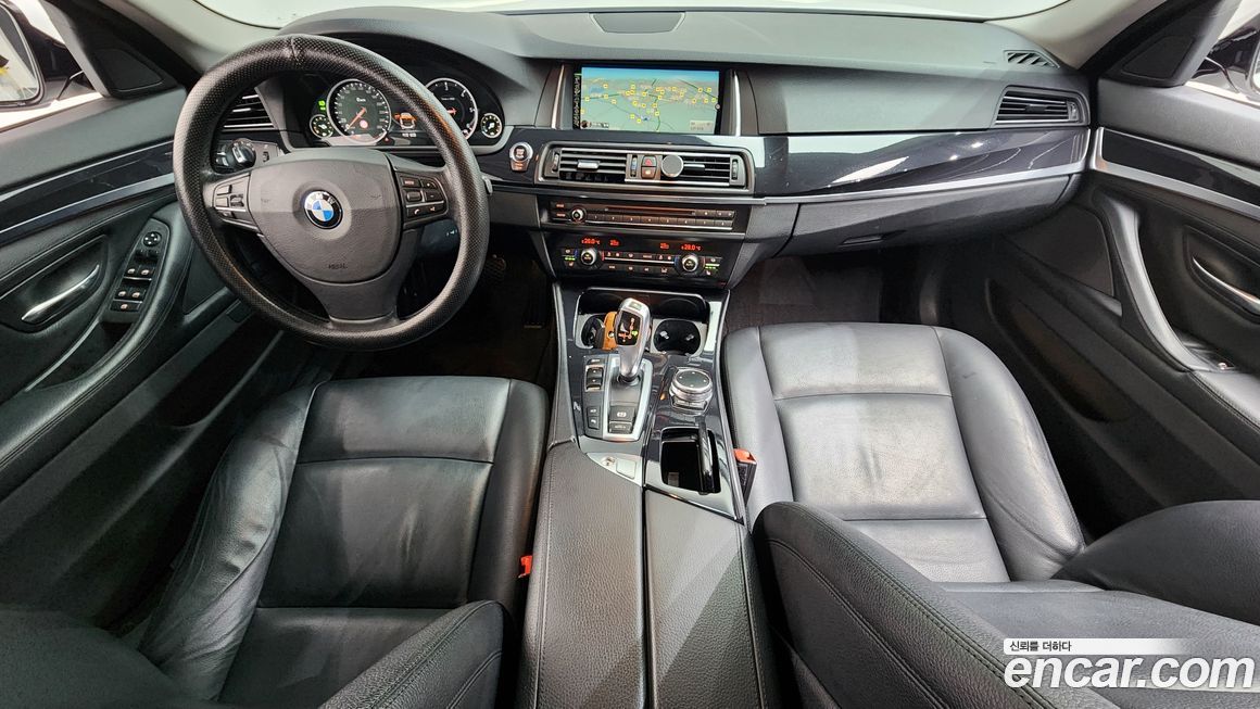 BMW 5-Series 2016