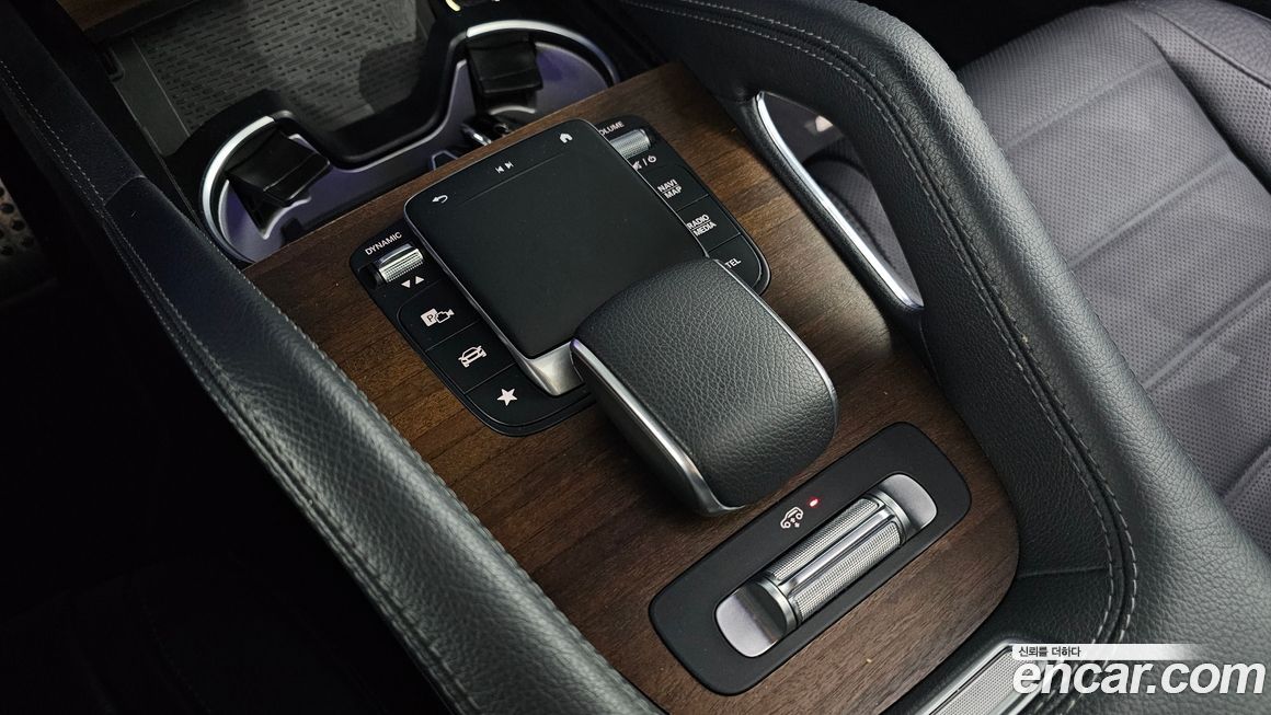 Mercedes-Benz GLS-Class 2021