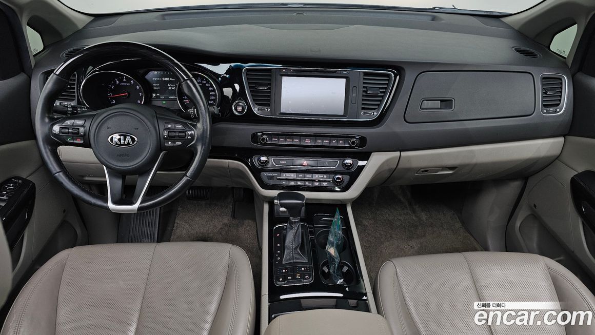 Kia Canival 2017