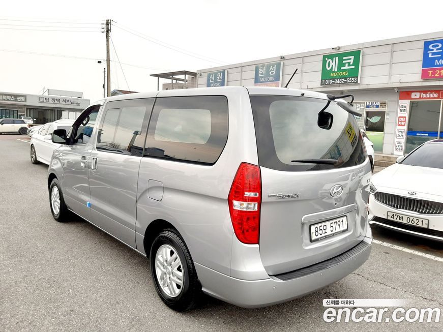Hyundai Starex 2019