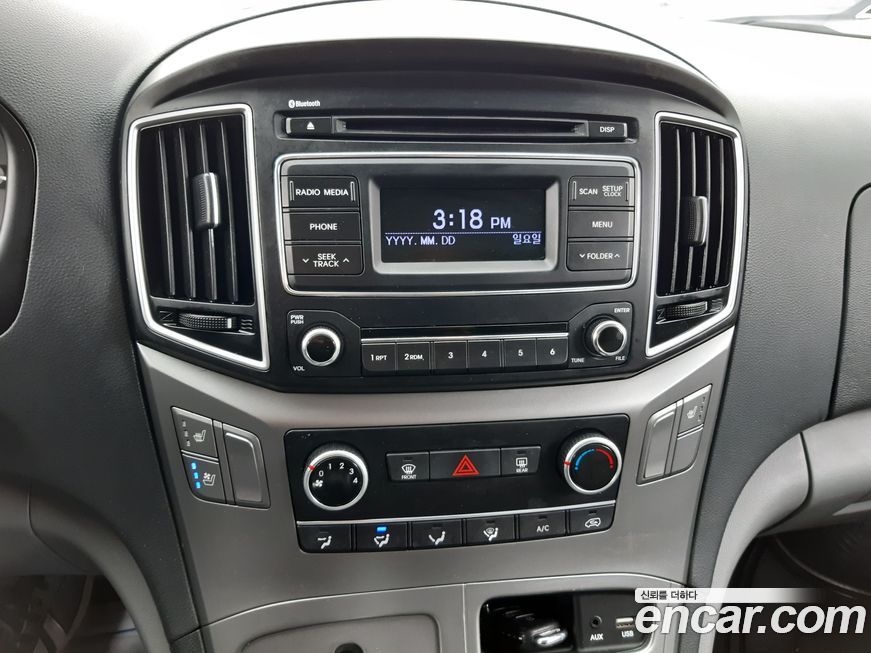 Hyundai Starex 2019