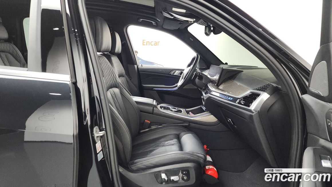 BMW X7 2024