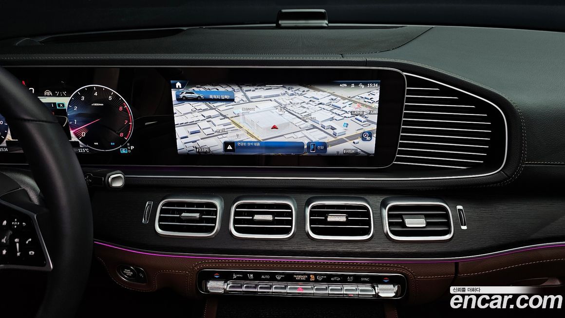 Mercedes-Benz GLE-Class 2025