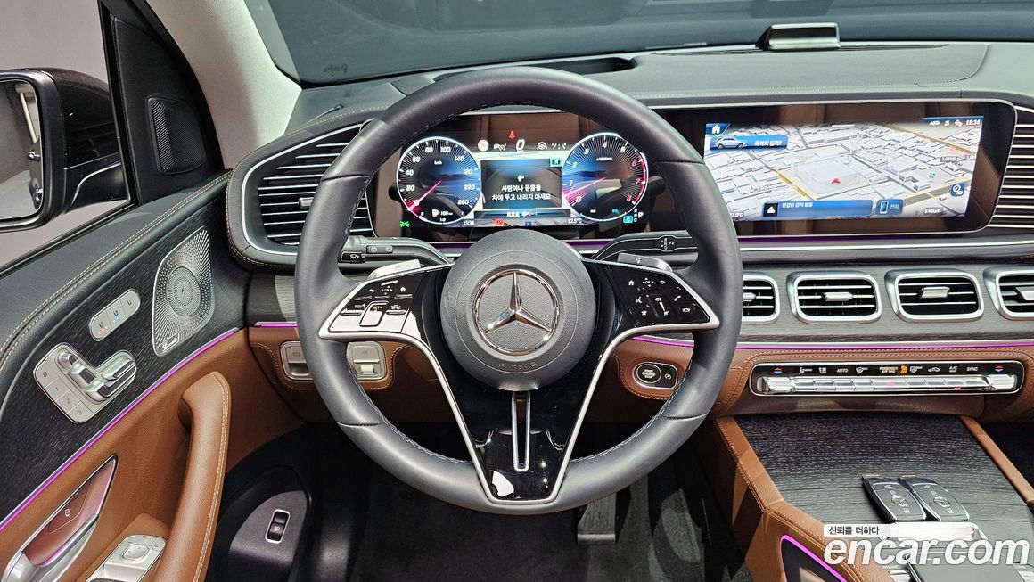 Mercedes-Benz GLE-Class 2025